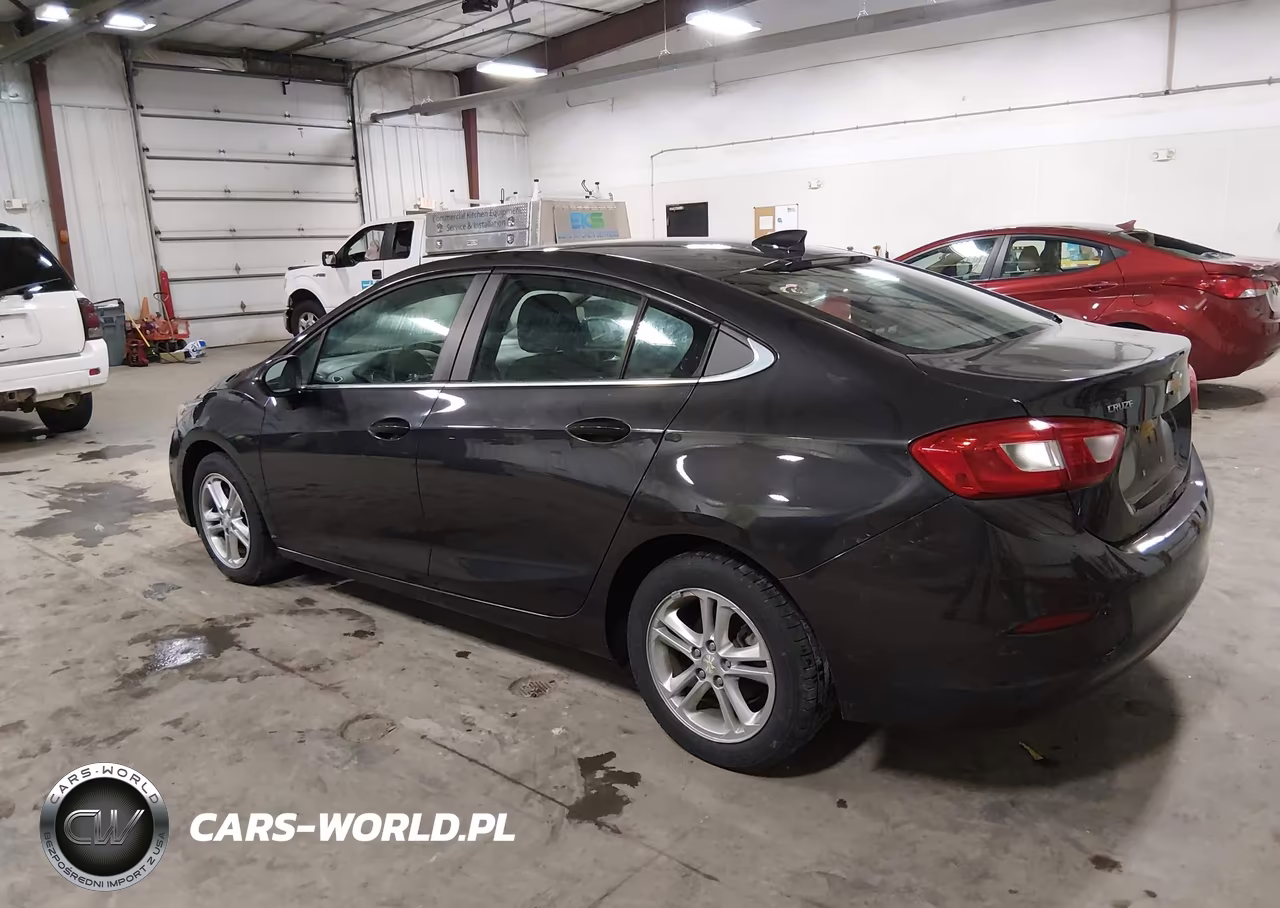 2017 Chevrolet Cruze Lt Auto VIN:1G1BE5SM6H7244965 - 3