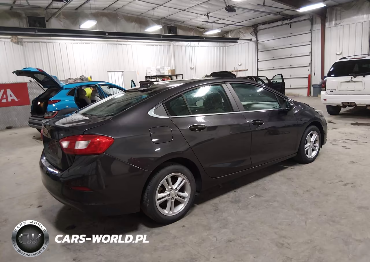 2017 Chevrolet Cruze Lt Auto VIN:1G1BE5SM6H7244965 - 4