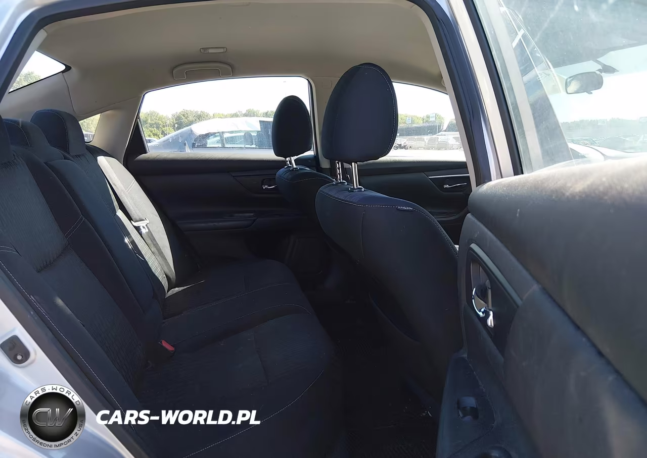 2018 Nissan Altima 2.5 S VIN:1N4AL3AP5JC119399 - 8