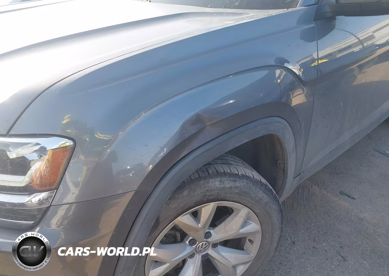 2019 Volkswagen Atlas 2.0T S VIN:1V2AP2CA2KC604889 - 17