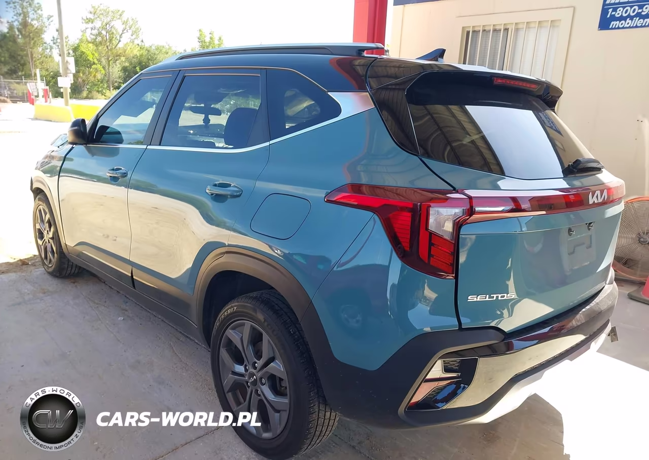 2024 Kia Seltos S VIN:KNDEU2AA7R7637016 - 3