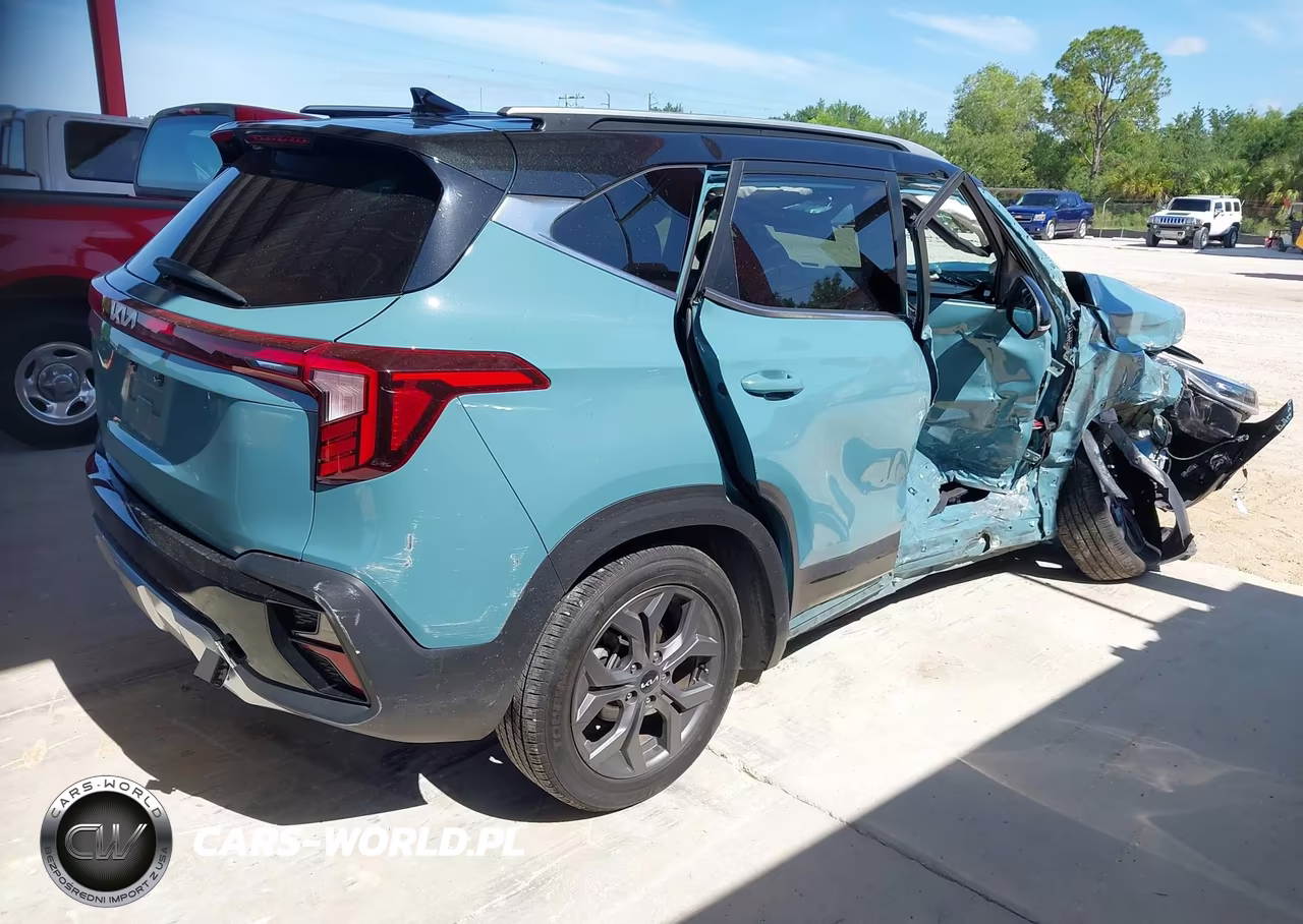 2024 Kia Seltos S VIN:KNDEU2AA7R7637016 - 4