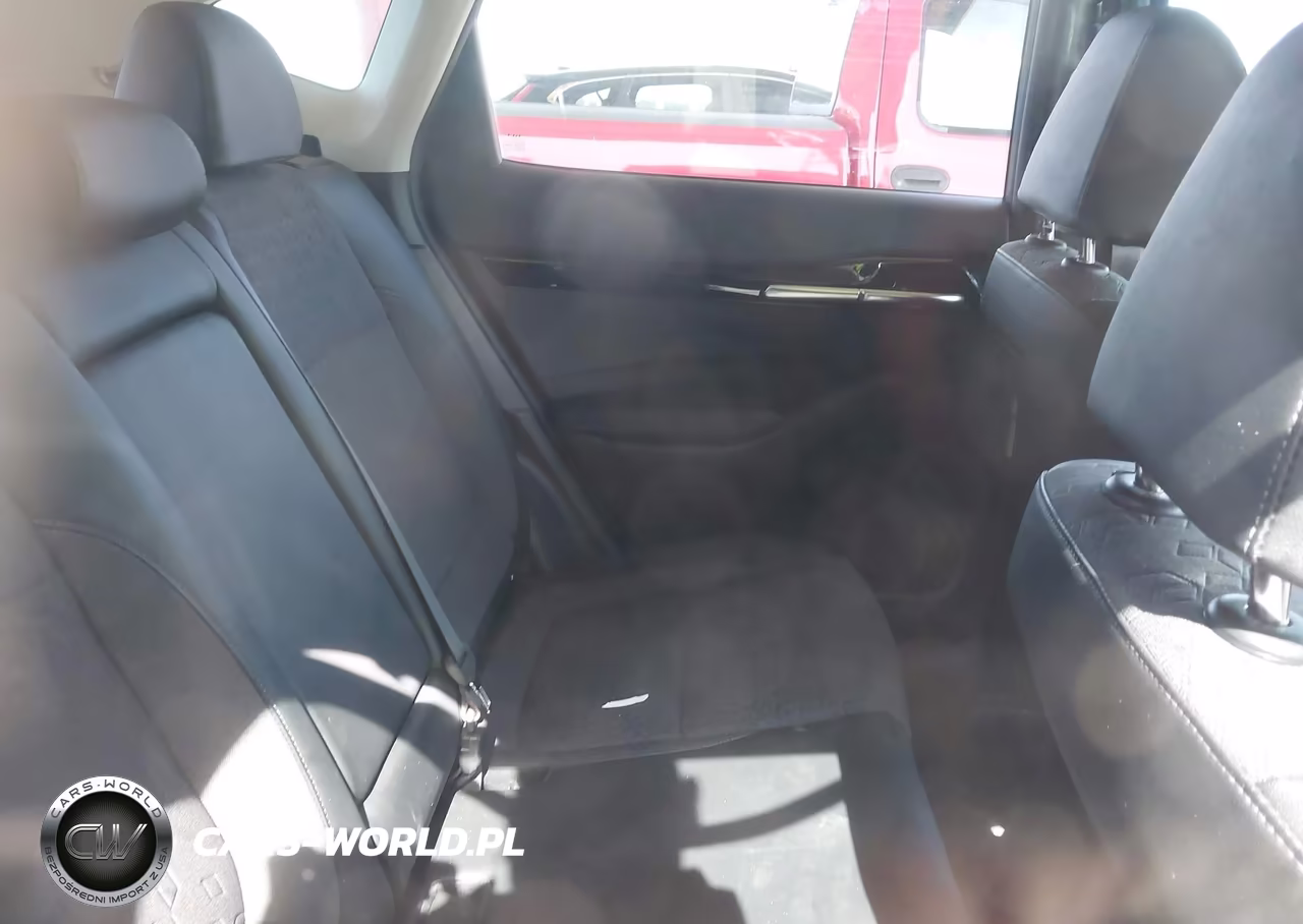 2024 Kia Seltos S VIN:KNDEU2AA7R7637016 - 8