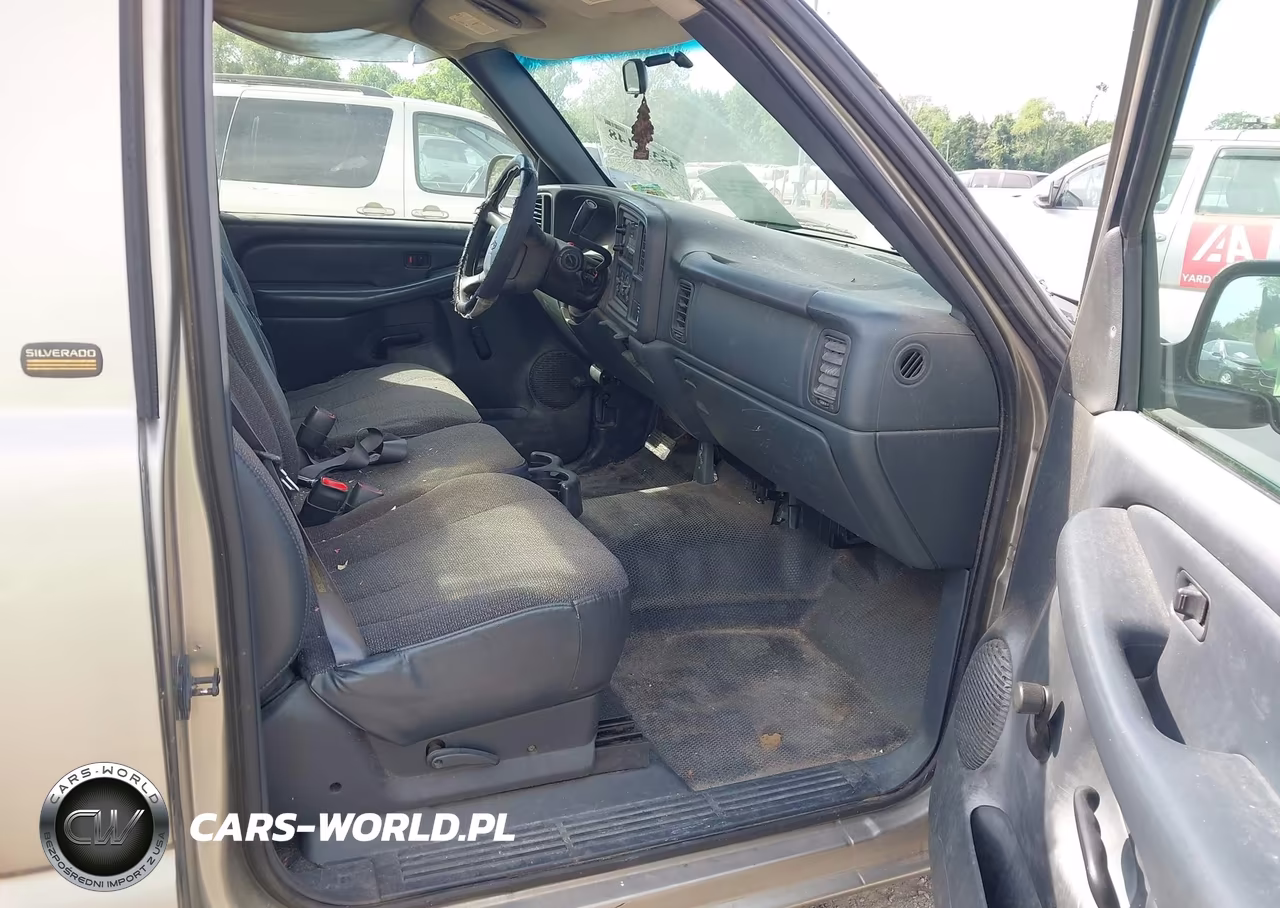 2002 Chevrolet Silverado 1500 VIN:1GCEC14WX2Z105824 - 5
