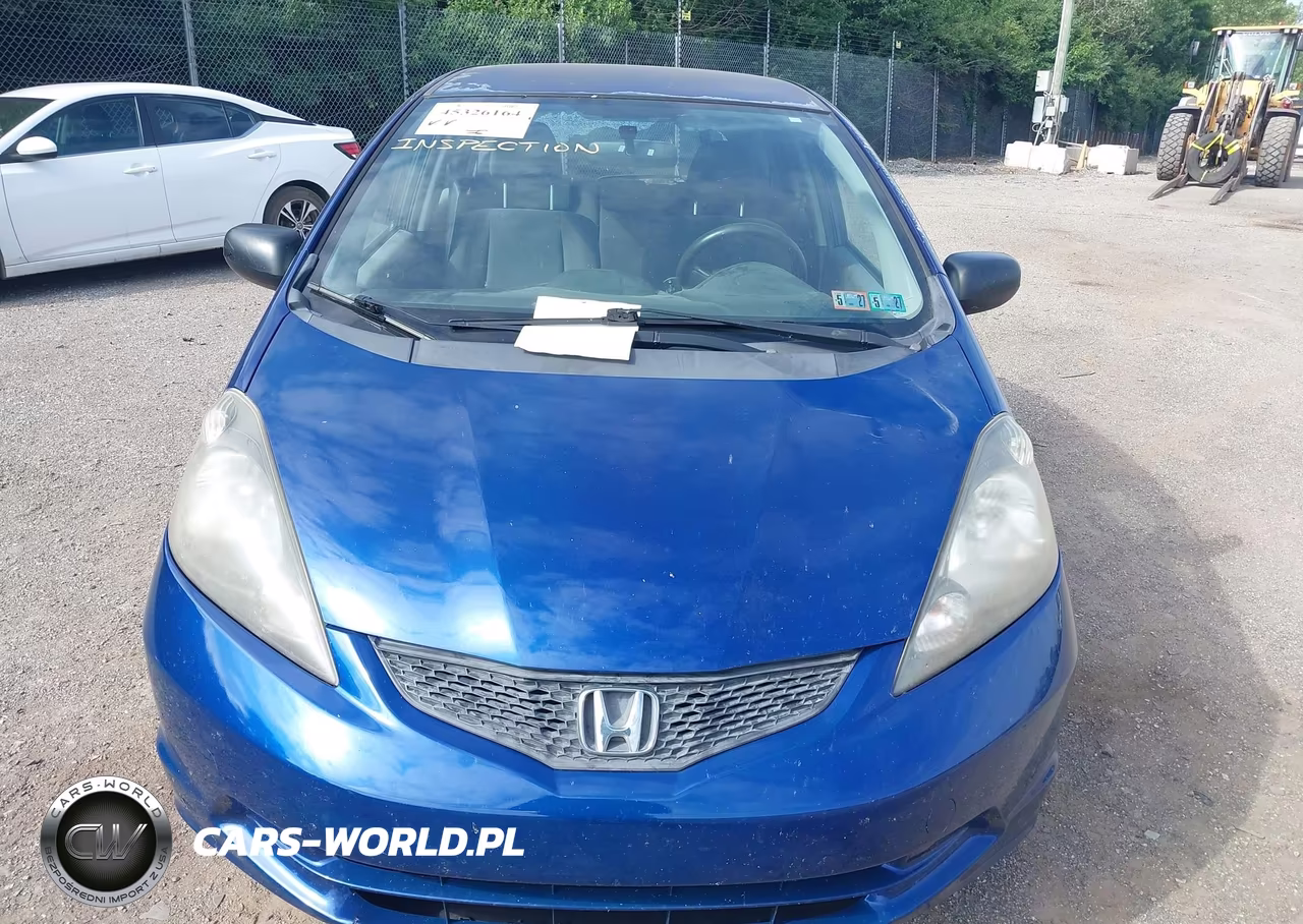 2010 Honda Fit VIN:JHMGE8H2XAS012083 - 13
