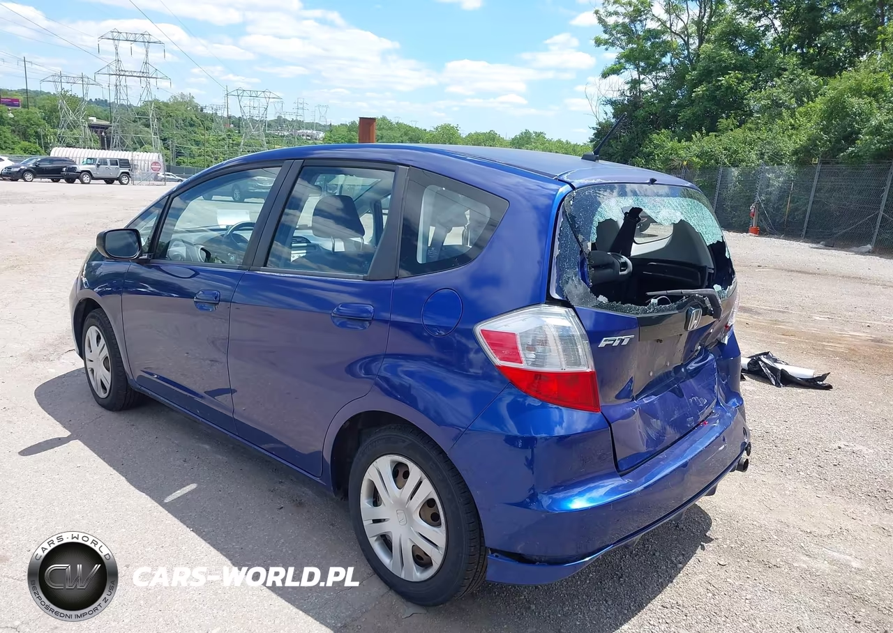 2010 Honda Fit VIN:JHMGE8H2XAS012083 - 3