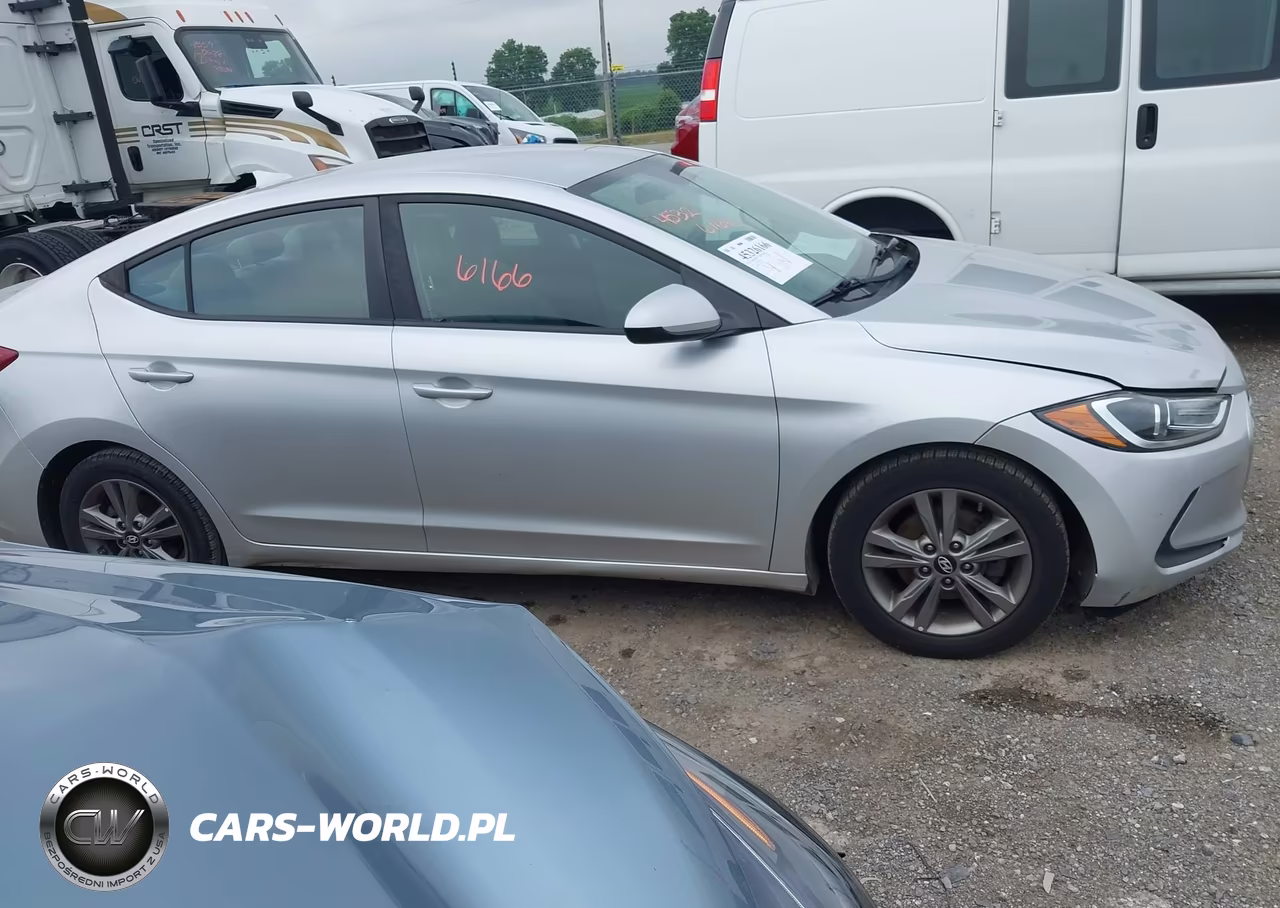 2018 Hyundai Elantra Sel VIN:5NPD84LF4JH319925 - 13