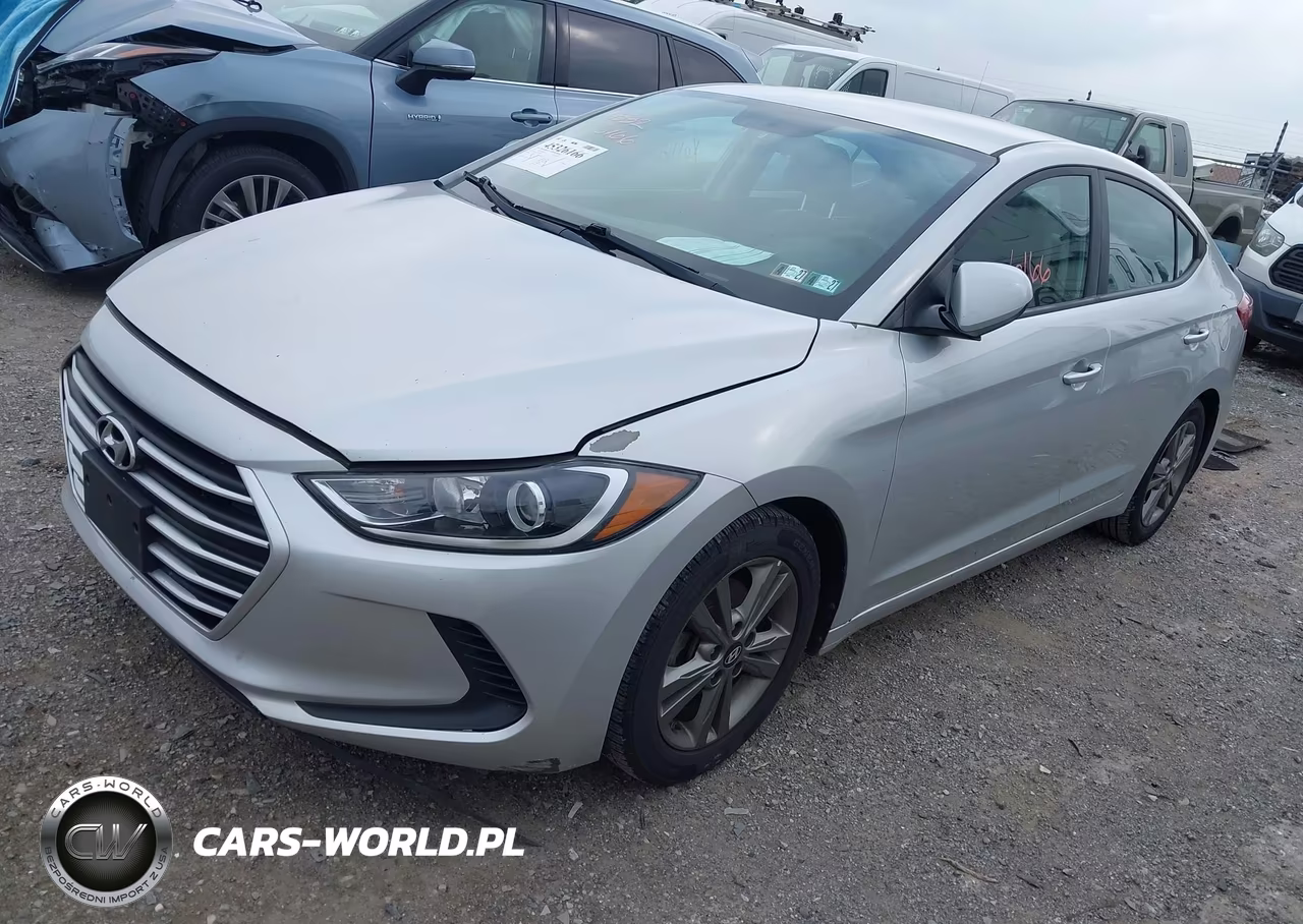 2018 Hyundai Elantra Sel VIN:5NPD84LF4JH319925 - 2