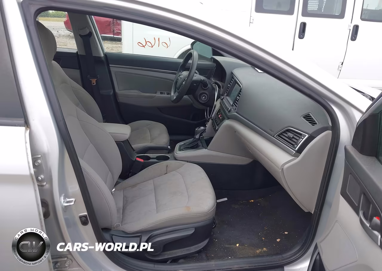 2018 Hyundai Elantra Sel VIN:5NPD84LF4JH319925 - 5