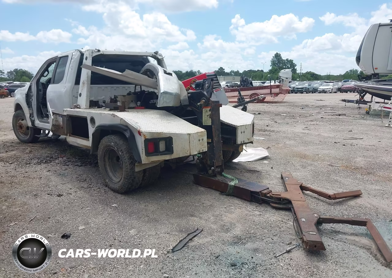 2017 Ford F-350 Tow Truck Xl VIN:1FD8X3G67HED95265 - 3