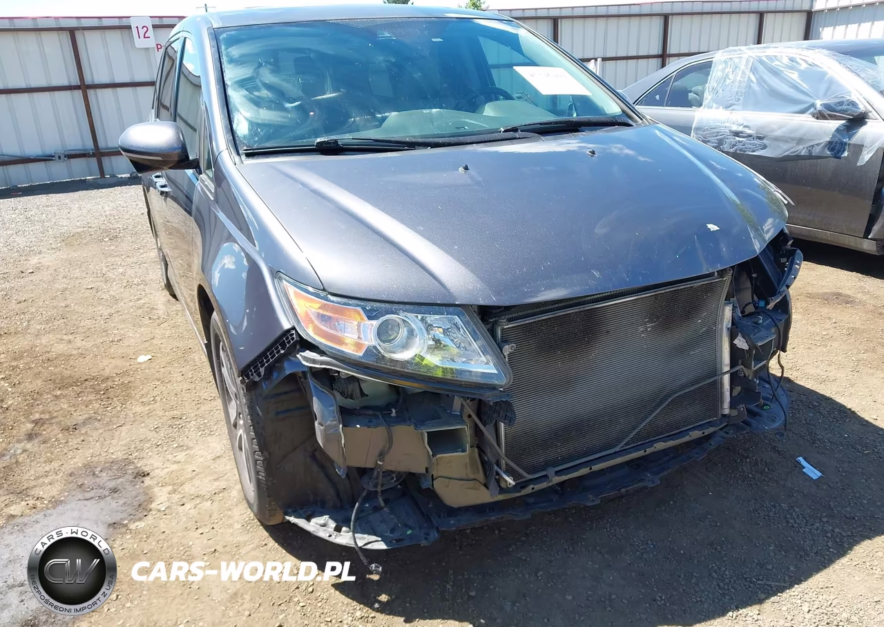 2017 Honda Odyssey Touring-Touring Elite VIN:5FNRL5H98HB001117 - 18