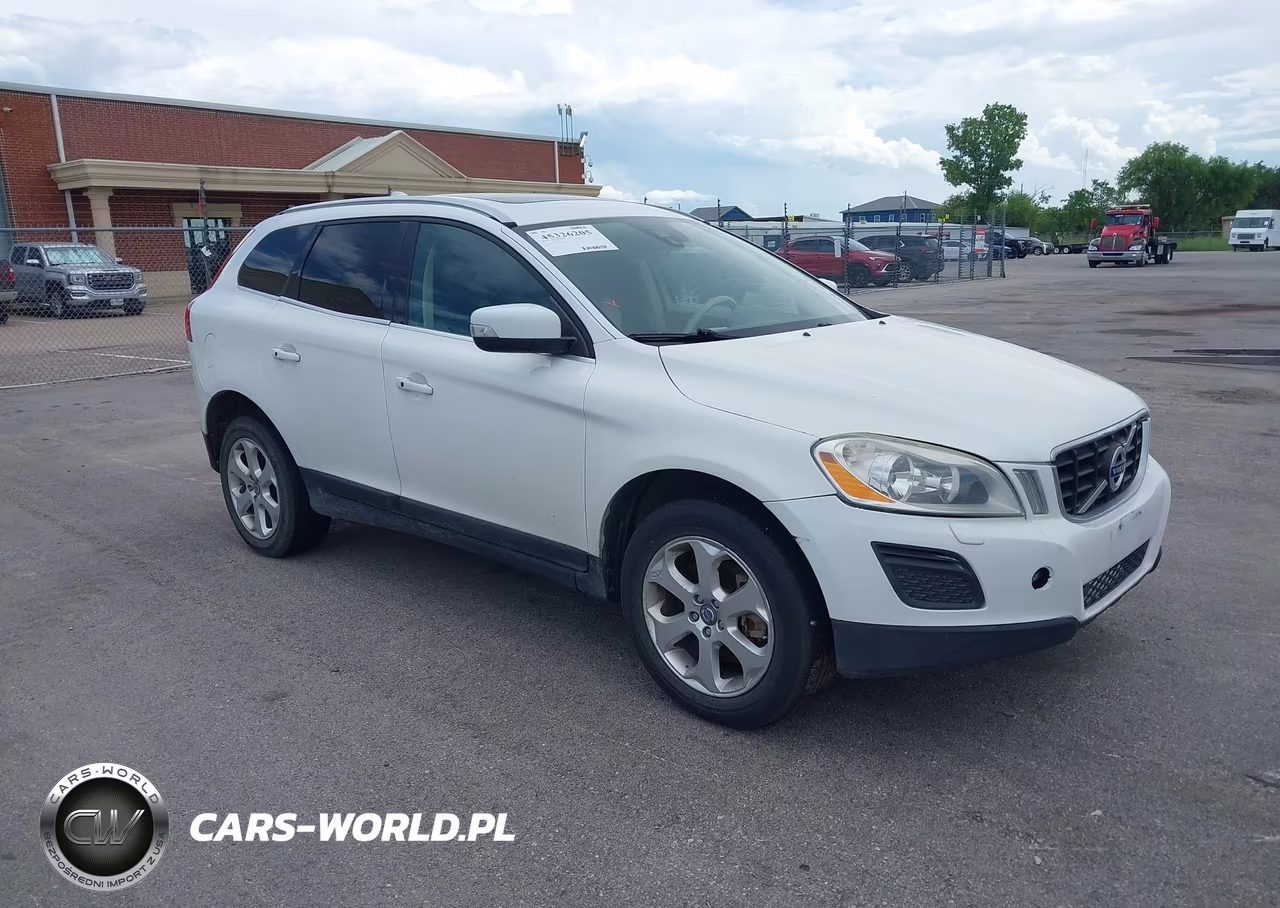 2013 Volvo Xc60 3.2-3.2 Platinum-3.2 Premier-3.2 Premier Plus