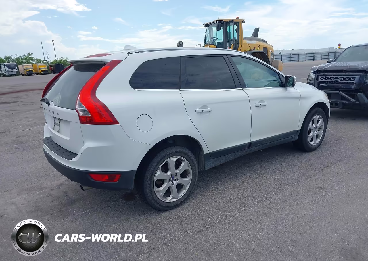 2013 Volvo Xc60 3.2-3.2 Platinum-3.2 Premier-3.2 Premier Plus VIN:YV4952DLXD2406058 - 4