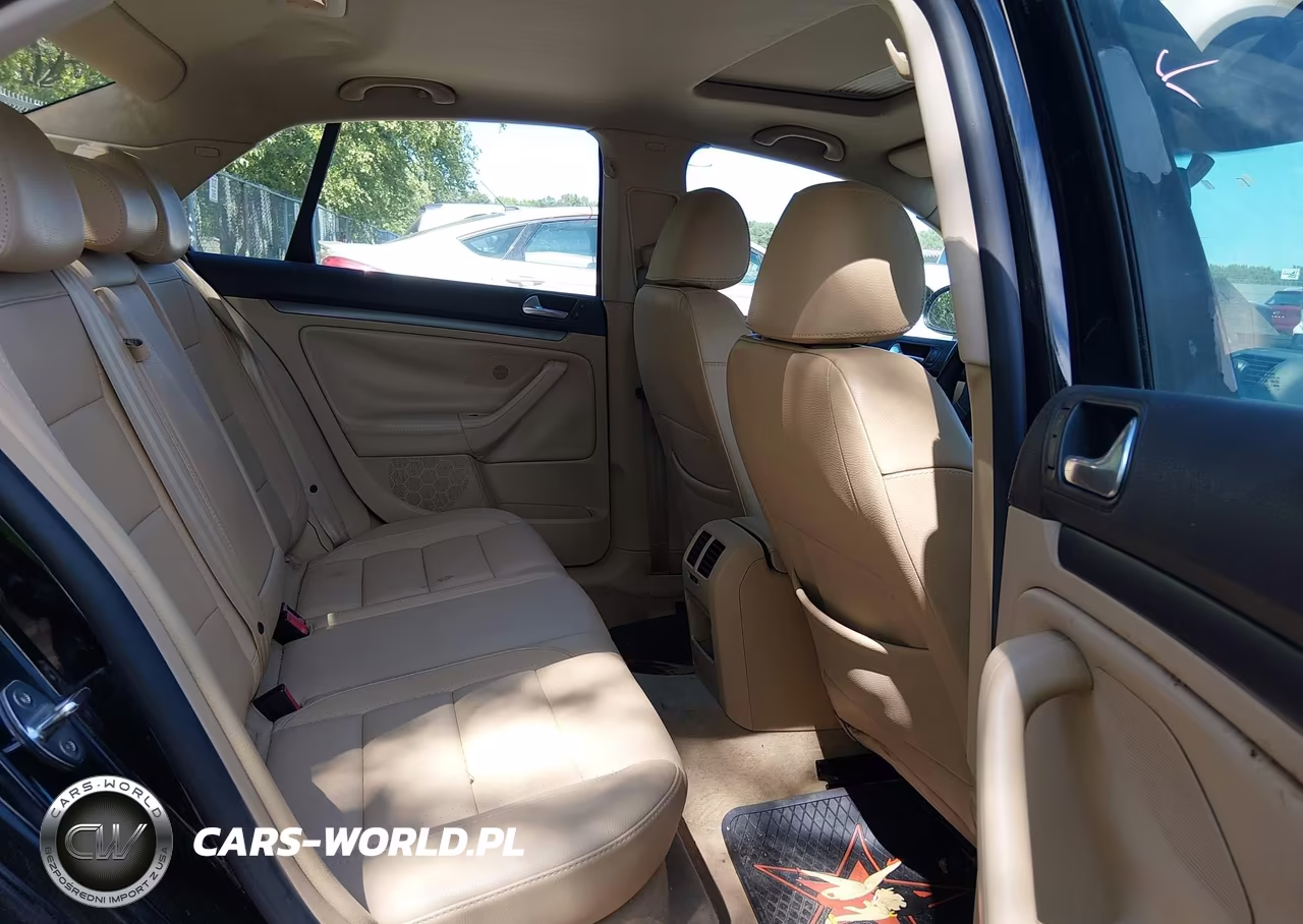 2007 Volkswagen Jetta Wolfsburg Edition VIN:3VWEG71K57M133013 - 8