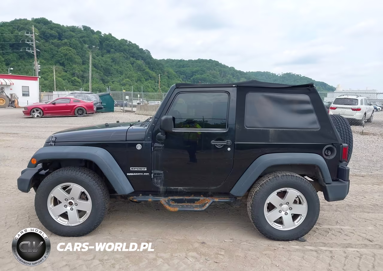 2013 Jeep Wrangler Sport VIN:1C4AJWAG7DL692536 - 14