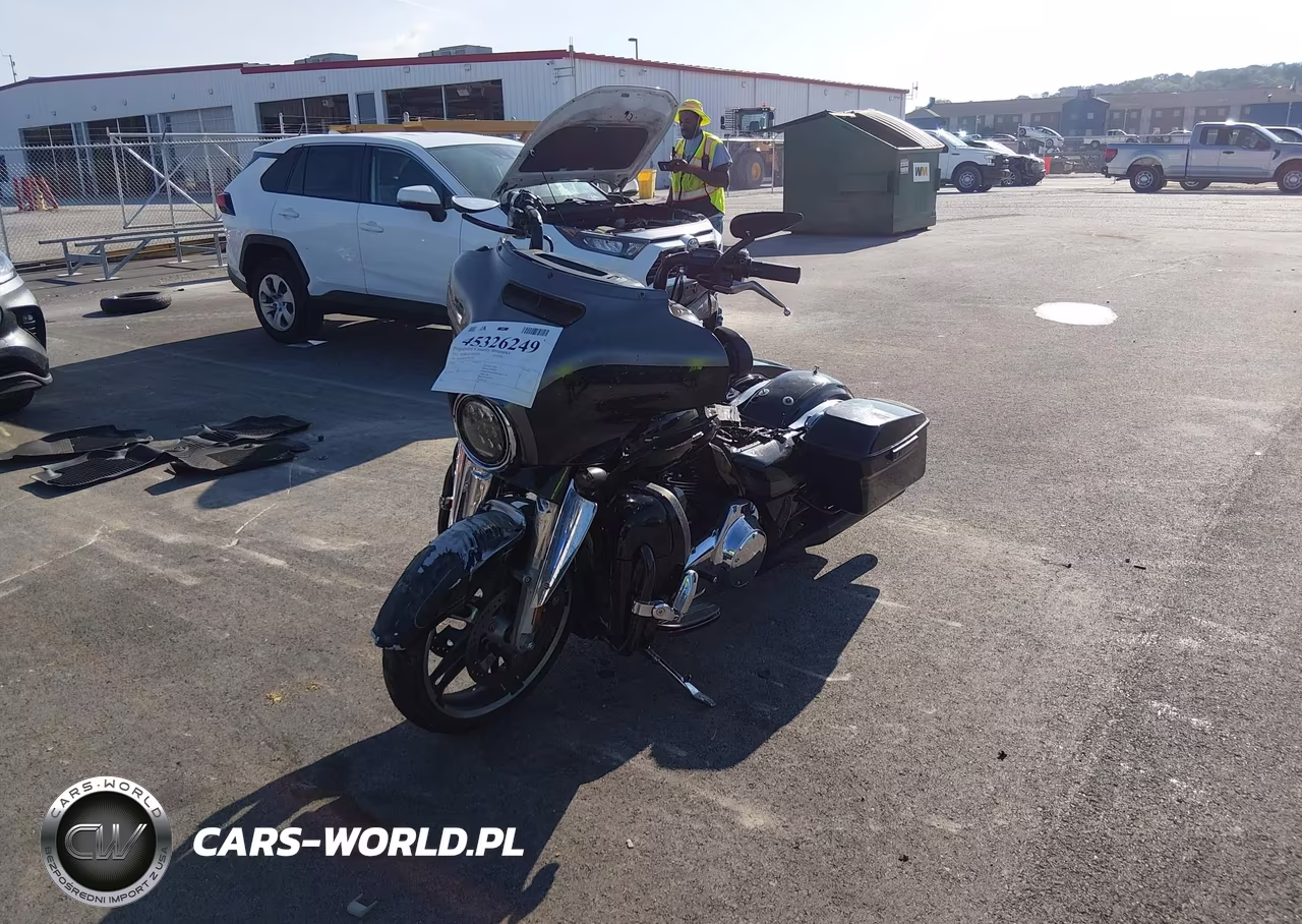 2015 Harley-Davidson Flhxs Street Glide Special VIN:1HD1KRM11FB653115 - 2