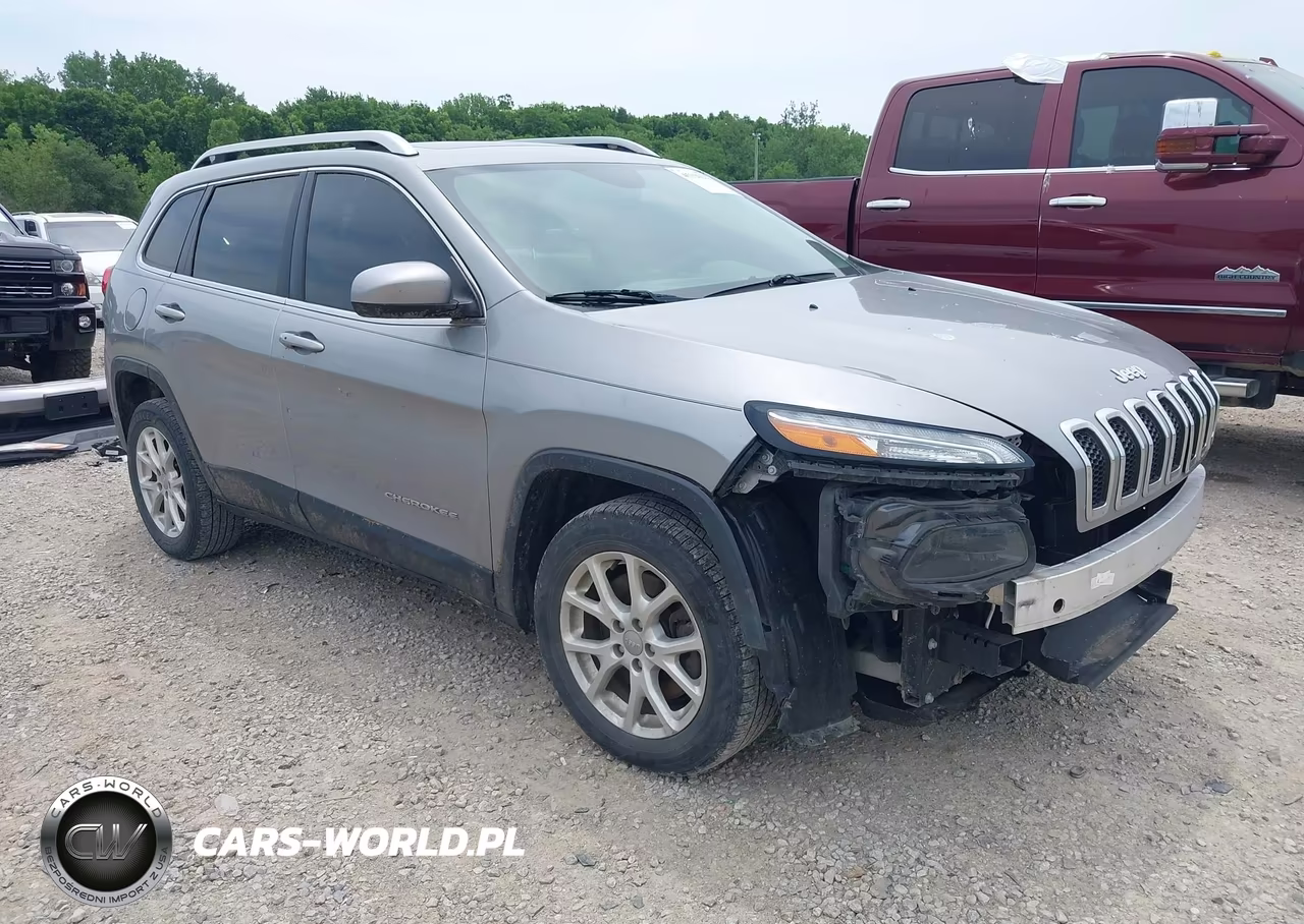 2015 Jeep Cherokee Latitude – zdjęcie 1 z 17