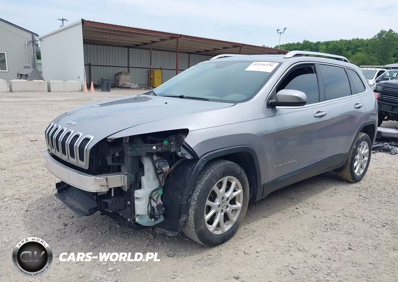 2015 Jeep Cherokee Latitude VIN:1C4PJLCB4FW781752 - 2