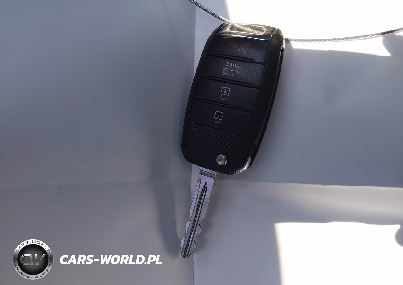 2018 Kia Forte Lx VIN:3KPFL4A70JE169030 - 11