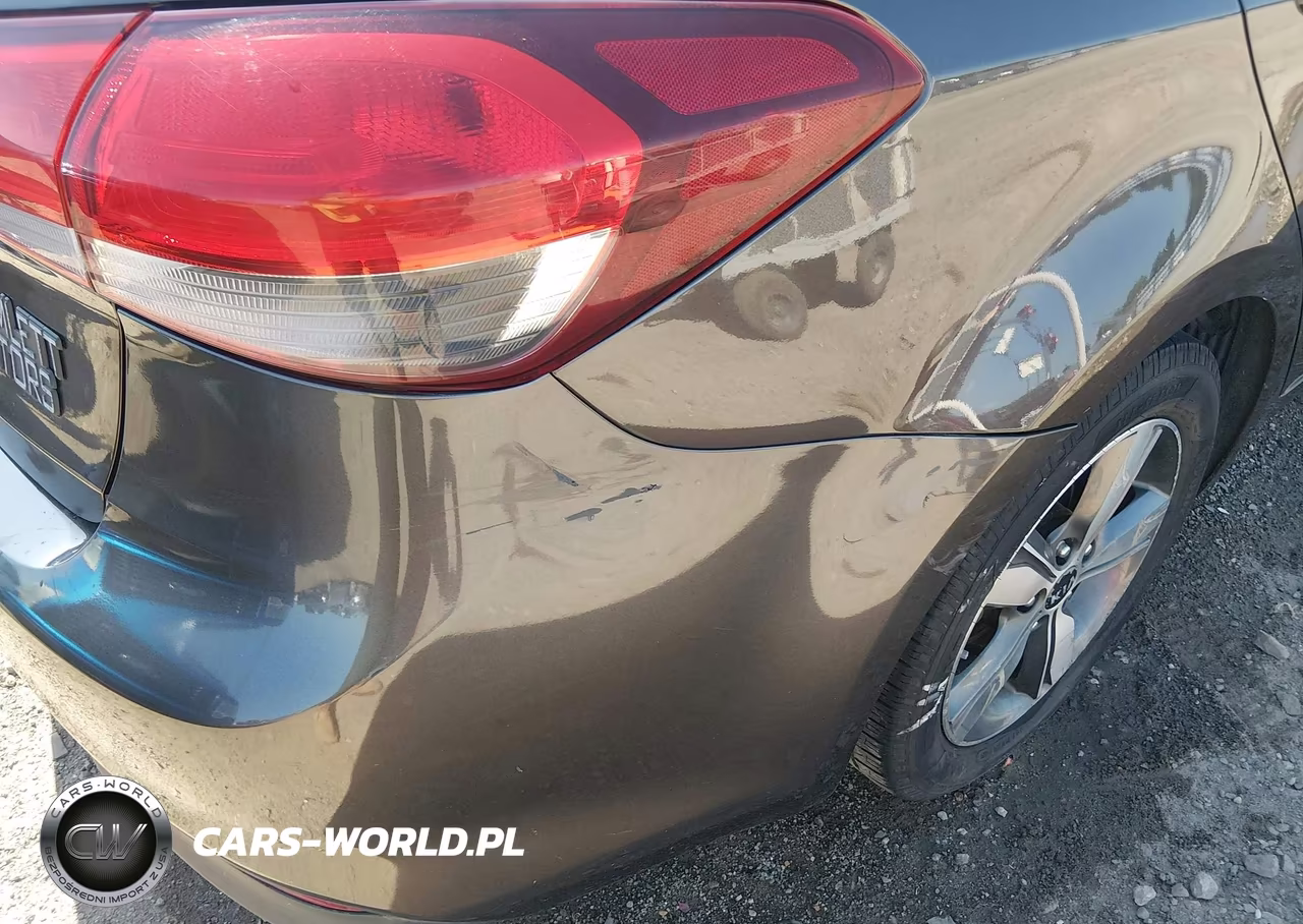 2018 Kia Forte Lx VIN:3KPFL4A70JE169030 - 21