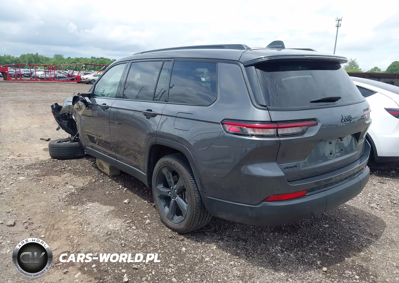 2024 Jeep Grand Cherokee L Altitude 4X4 VIN:1C4RJKAG4R8554748 - 3