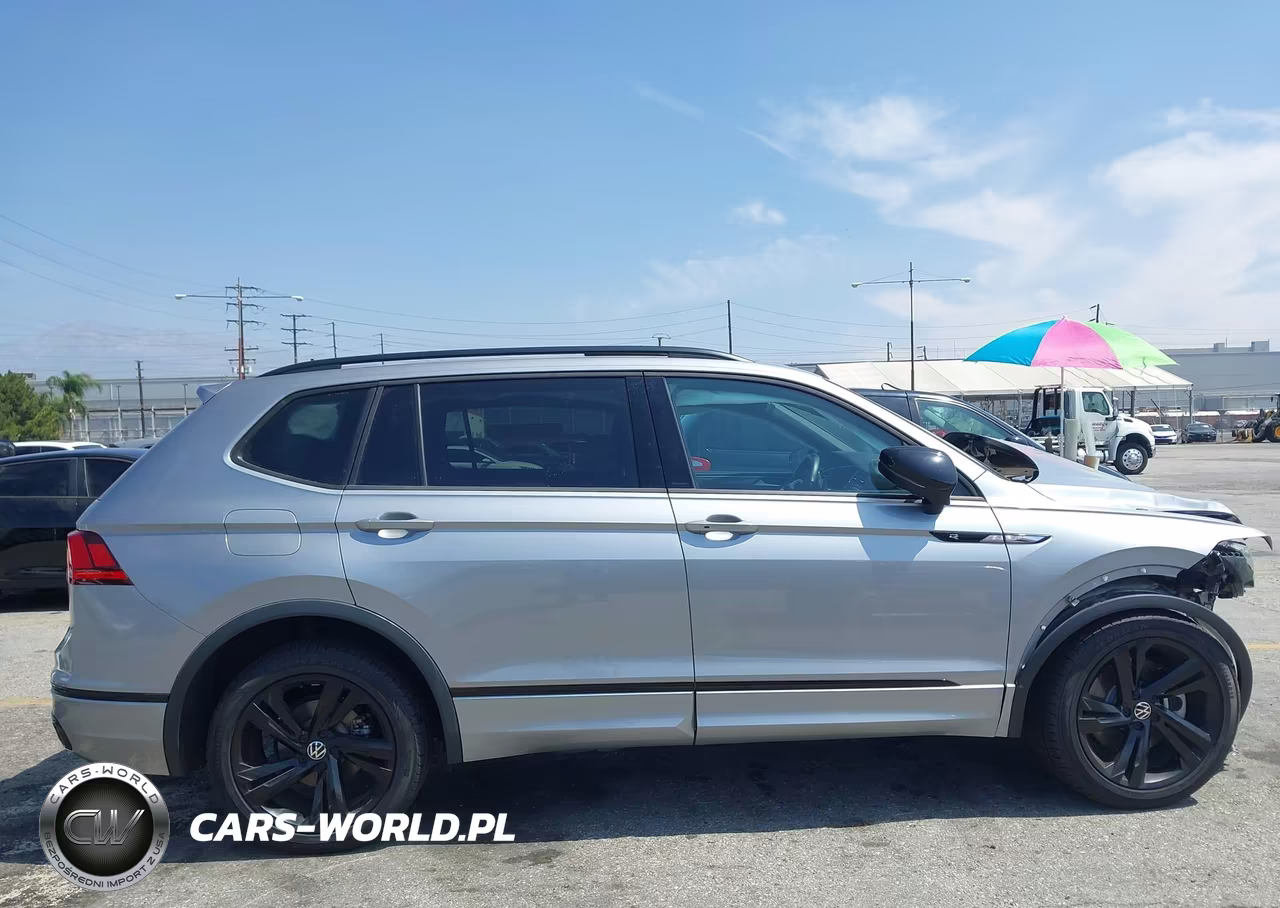 2023 Volkswagen Tiguan 2.0T Se R-Line Black VIN:3VVCB7AX9PM002222 - 14