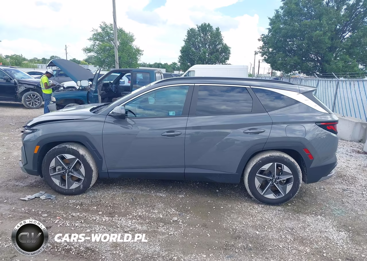 2025 Hyundai Tucson Sel VIN:5NMJB3DE9SH453218 - 14