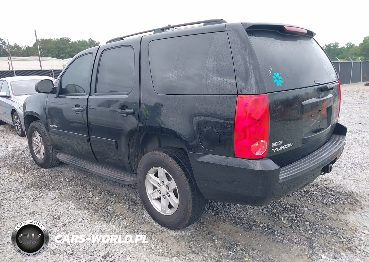 2011 GMC Yukon Sle VIN:1GKS1AE01BR102978 - 3