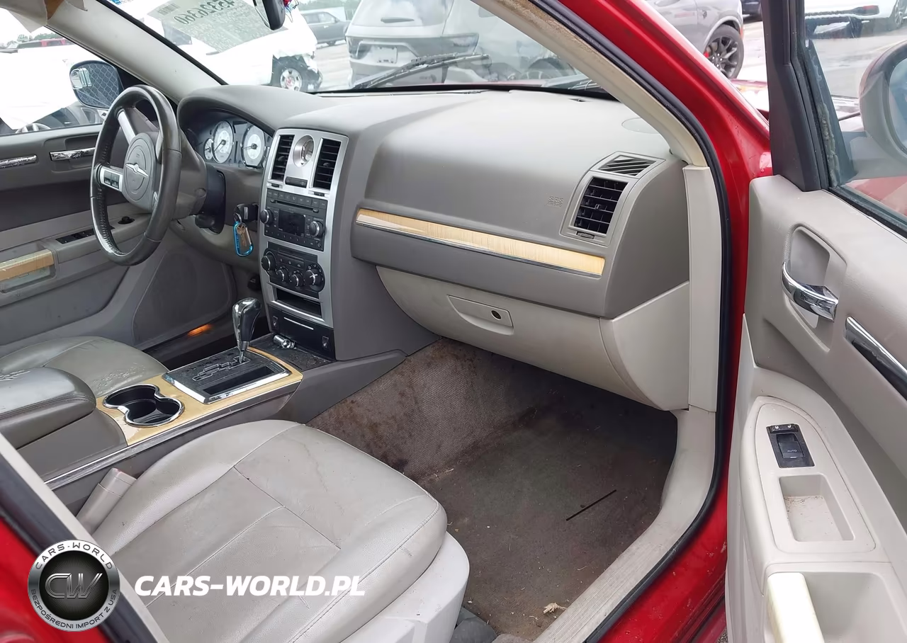 2008 Chrysler 300 Limited VIN:2C3KA33G38H179260 - 5