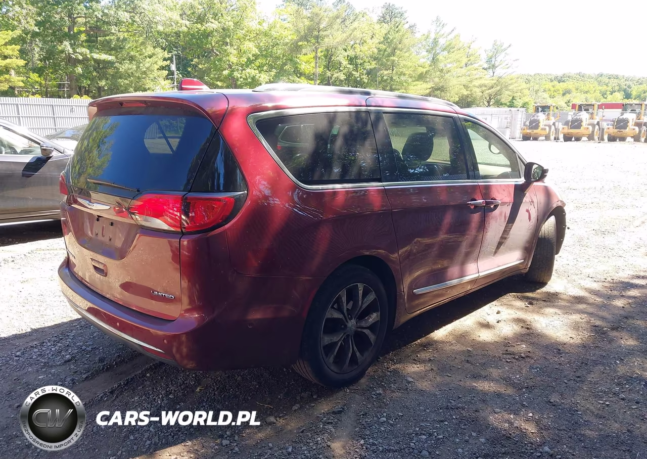 2019 Chrysler Pacifica Limited VIN:2C4RC1GG3KR537848 - 4