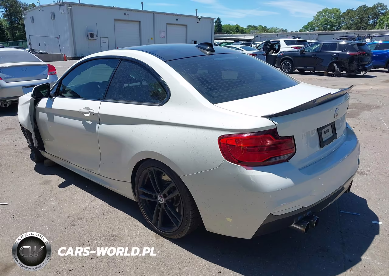 2018 BMW M240I xDrive VIN:WBA2J7C50JVB28684 - 3