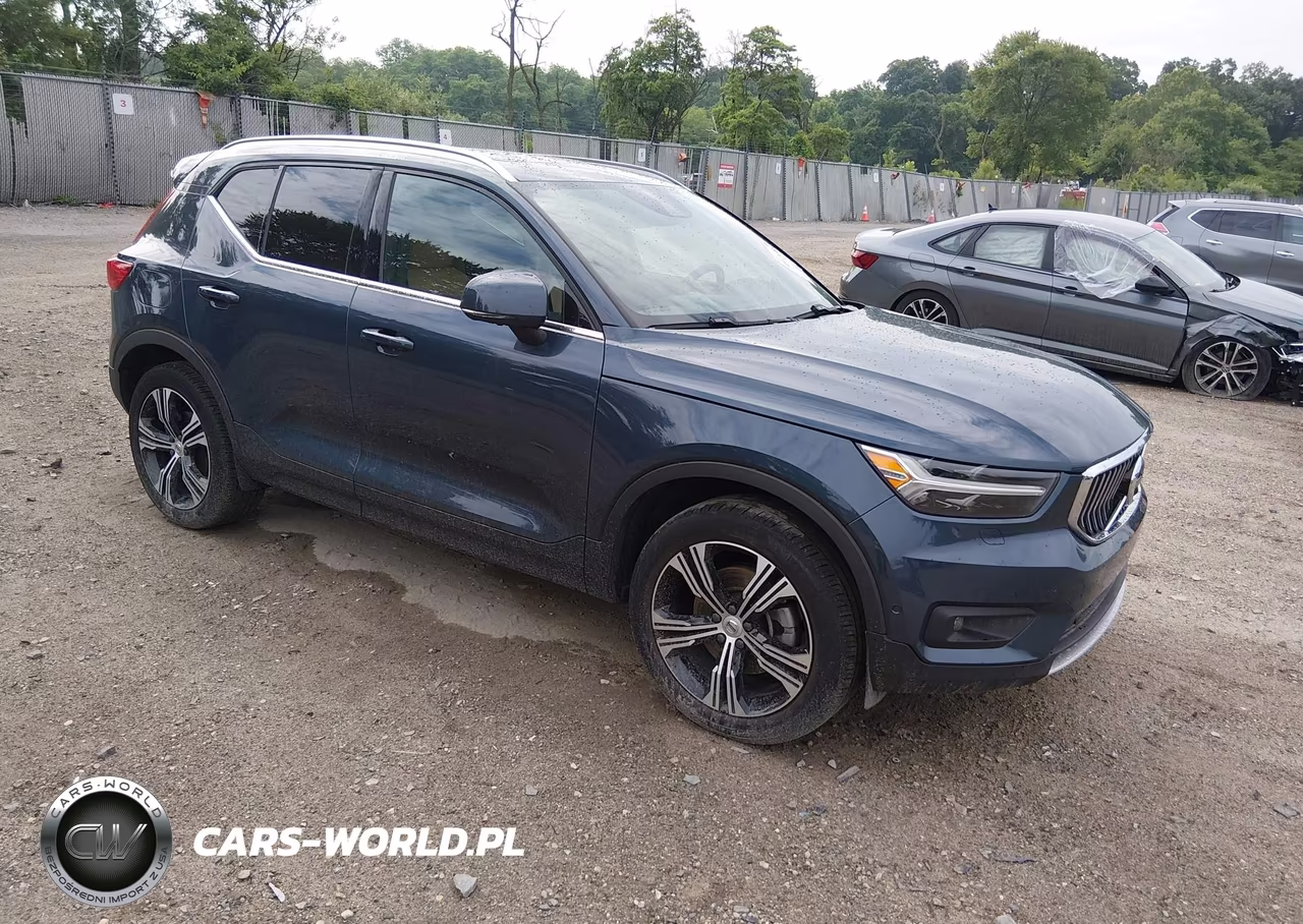 2022 Volvo Xc40 T5 Inscription