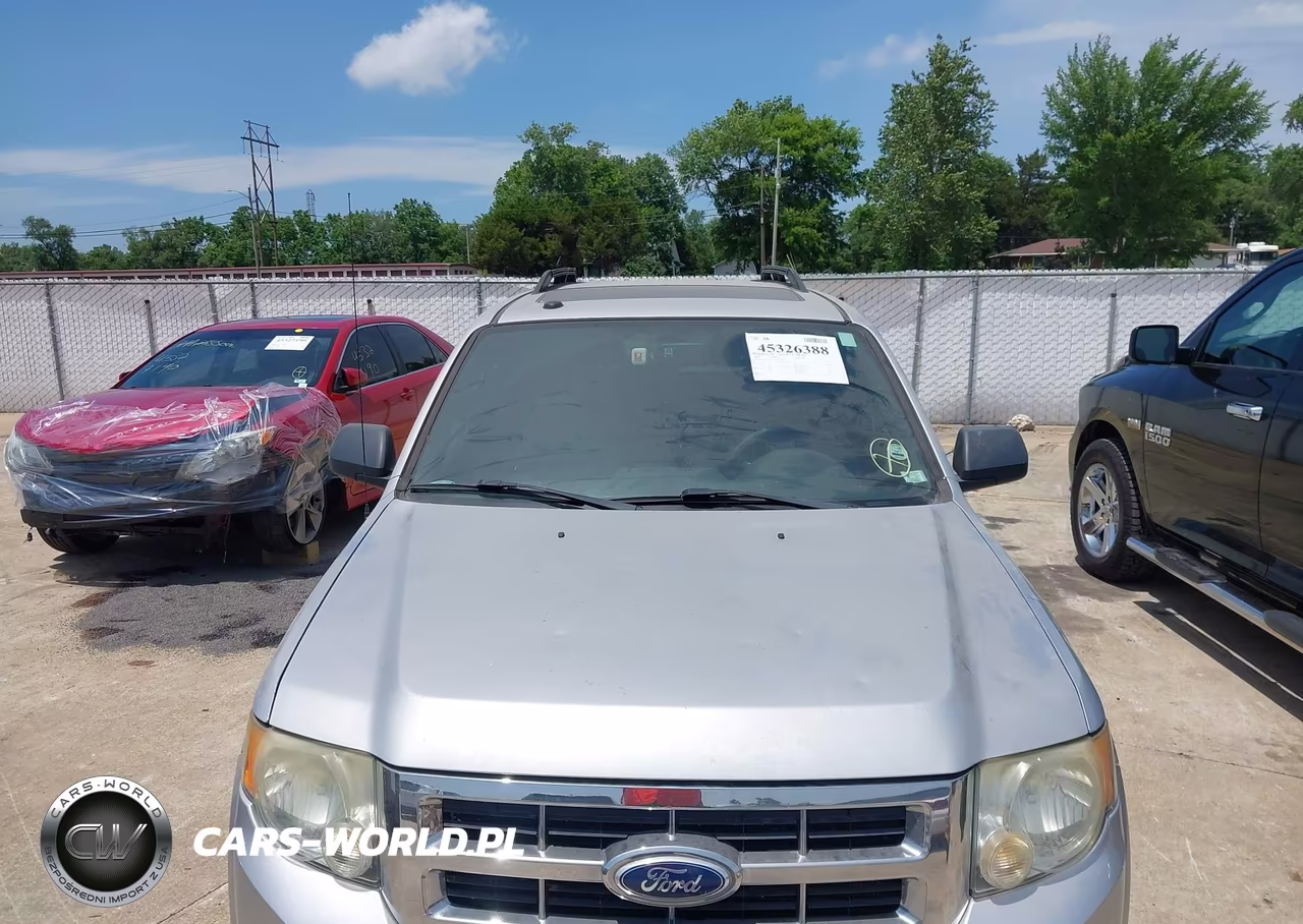 2010 Ford Escape Xlt VIN:1FMCU0D78AKC67039 - 6