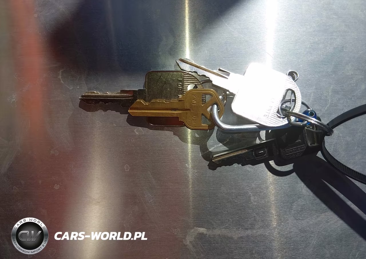 1991 Cadillac Allante VIN:1G6VS3381MU126131 - 11