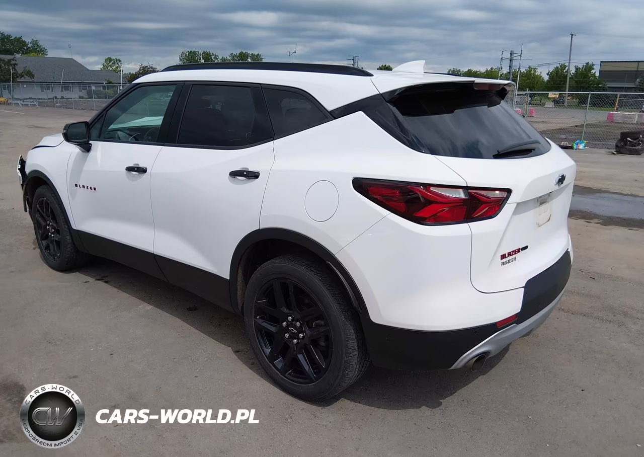2021 Chevrolet Blazer Awd 2Lt VIN:3GNKBHR48MS506625 - 3
