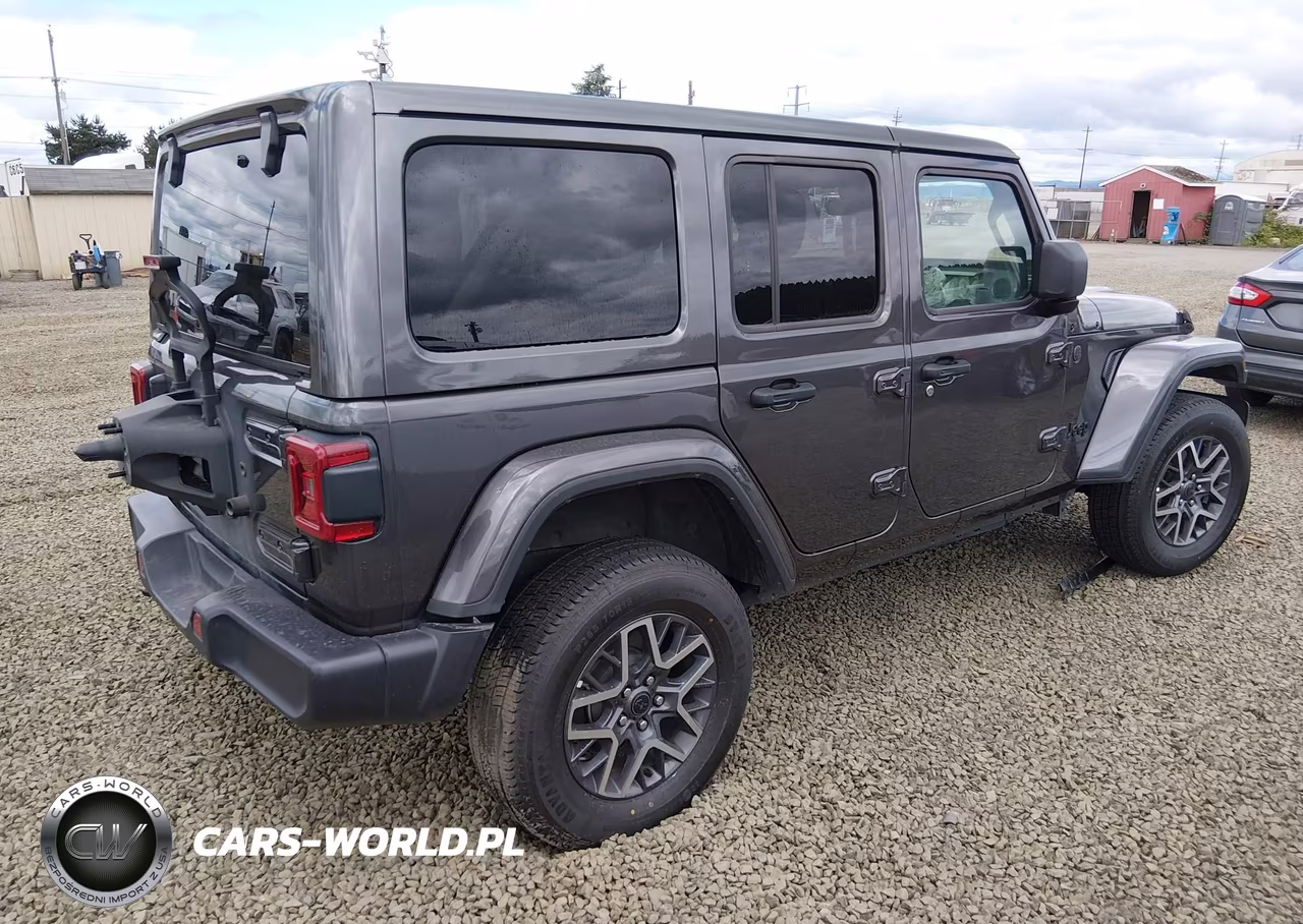 2025 Jeep Wrangler 4-Door Sahara 4X4 VIN:1C4PJXEN0SW597711 - 4