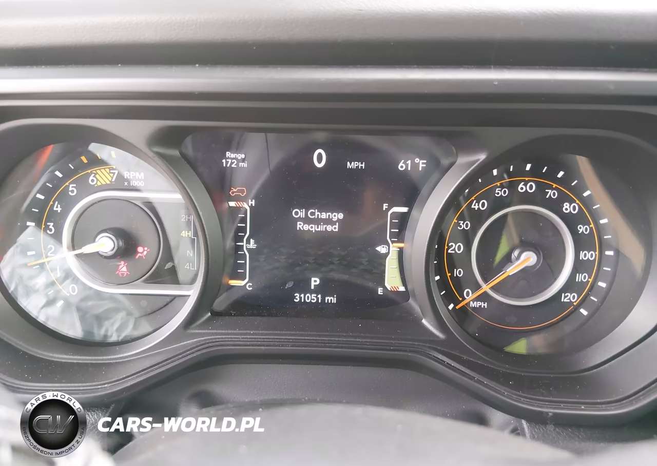 2025 Jeep Wrangler 4-Door Sahara 4X4 VIN:1C4PJXEN0SW597711 - 7