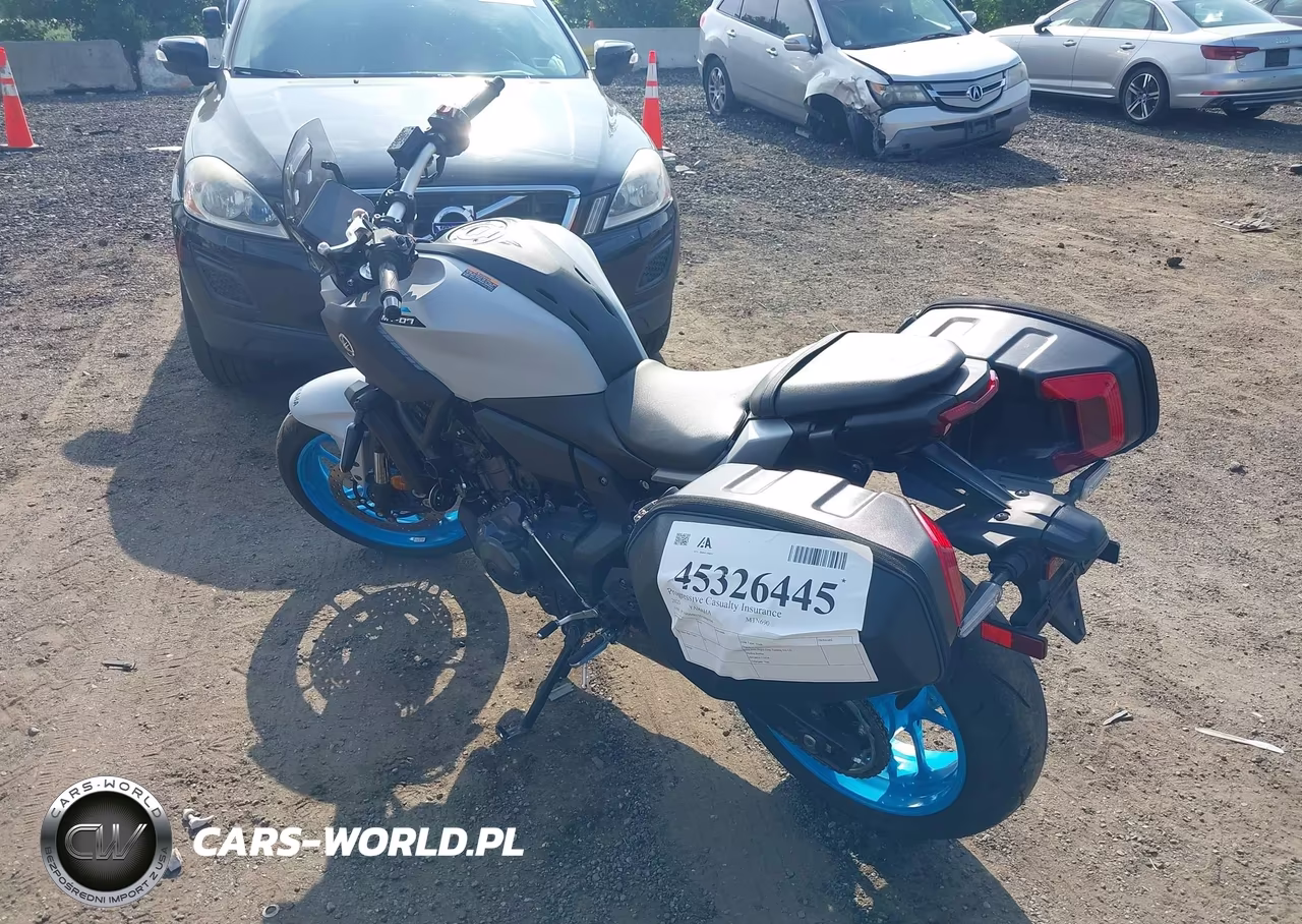 2025 Yamaha Mtn690 C VIN:JYARM48Y9SA000794 - 3