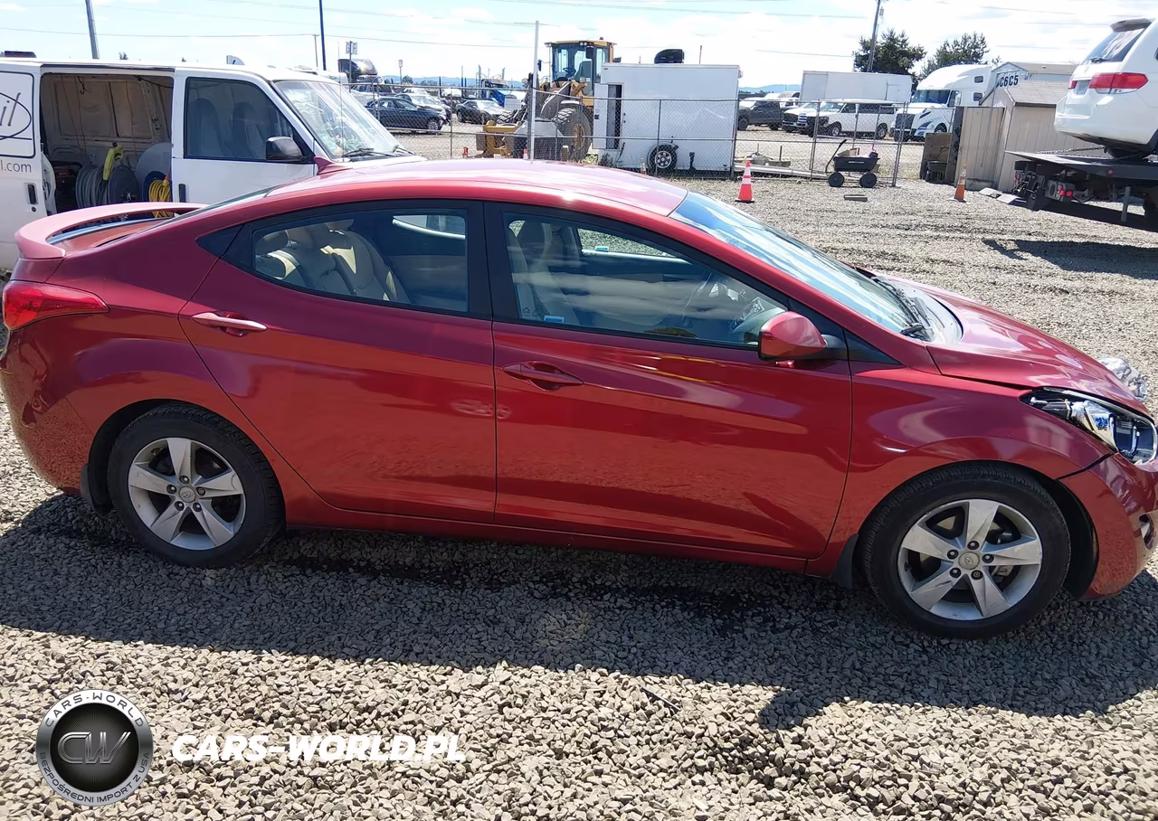 2013 Hyundai Elantra Gls VIN:5NPDH4AE2DH407564 - 14