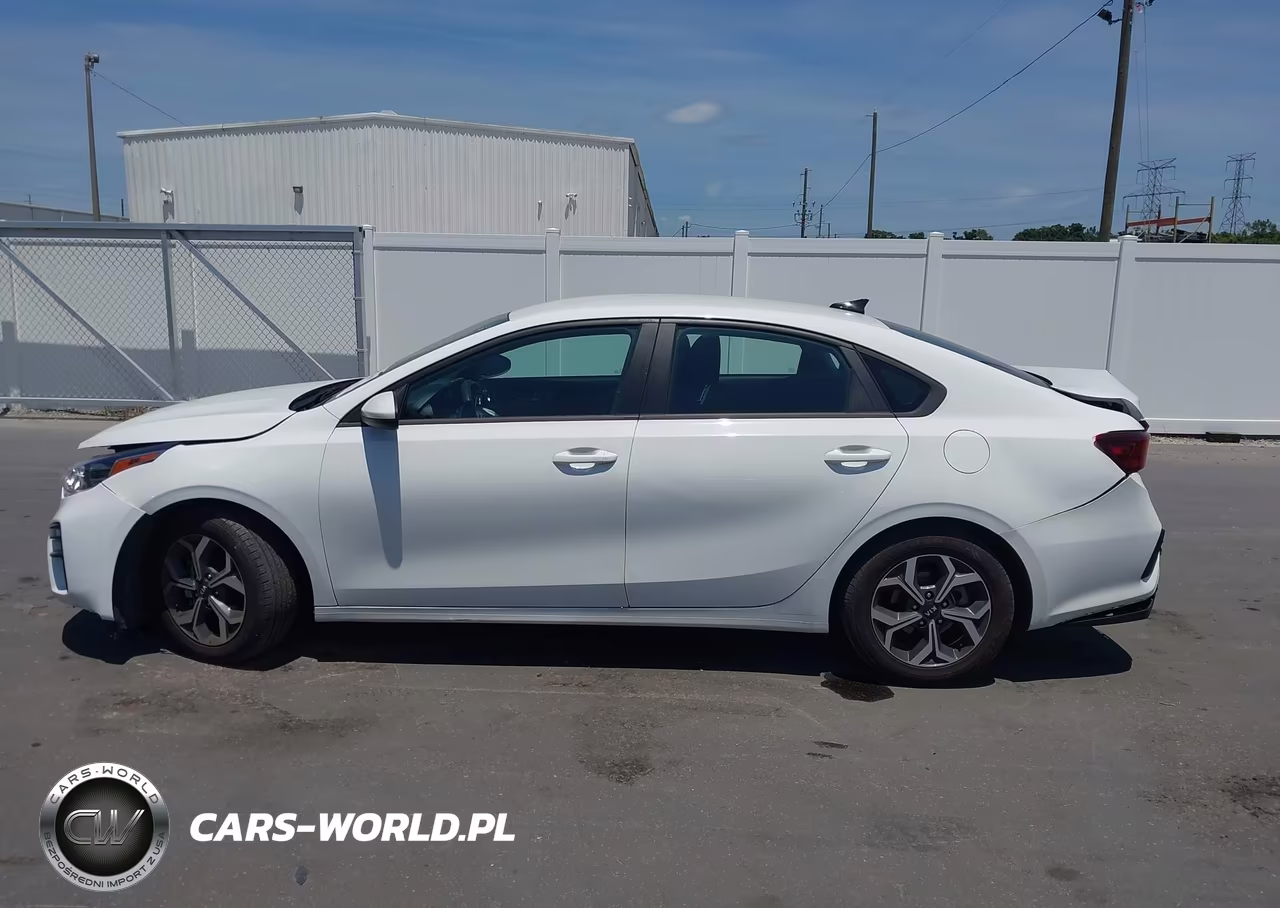 2021 Kia Forte Lxs VIN:3KPF24AD7ME346783 - 15