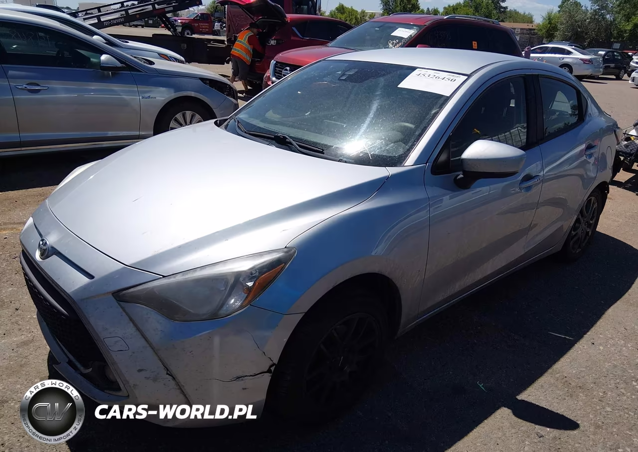 2019 Toyota Yaris Le VIN:3MYDLBYV6KY510240 - 2