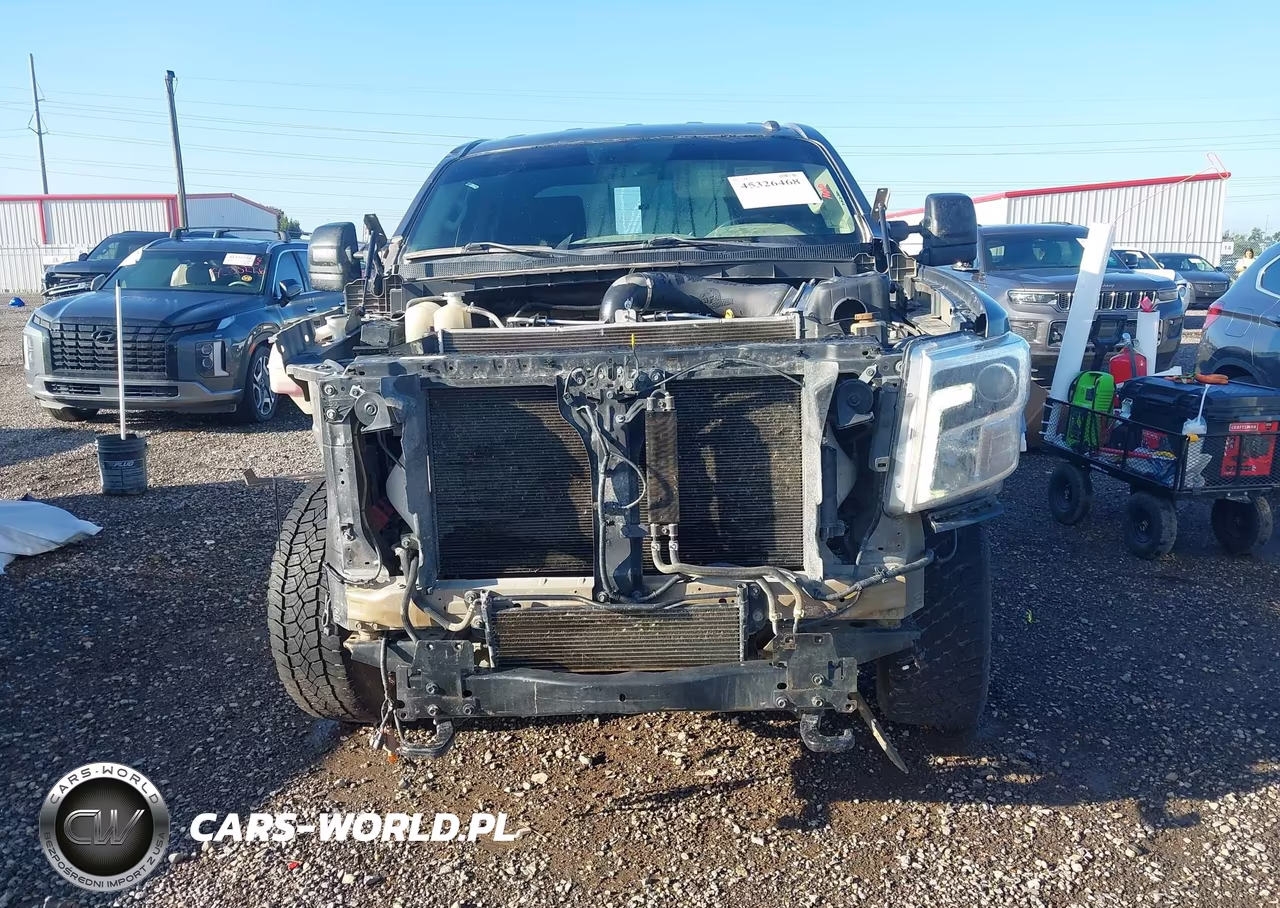 2018 Nissan Titan Xd Pro-4X Diesel VIN:1N6BA1F49JN527266 - 13