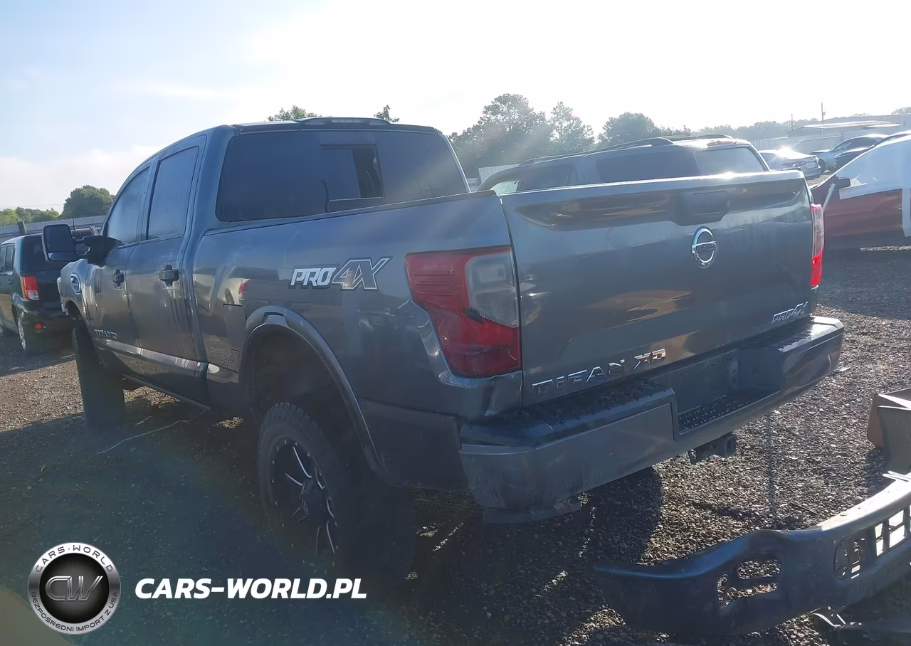 2018 Nissan Titan Xd Pro-4X Diesel VIN:1N6BA1F49JN527266 - 3