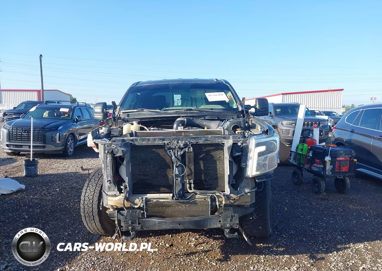 2018 Nissan Titan Xd Pro-4X Diesel VIN:1N6BA1F49JN527266 - 6