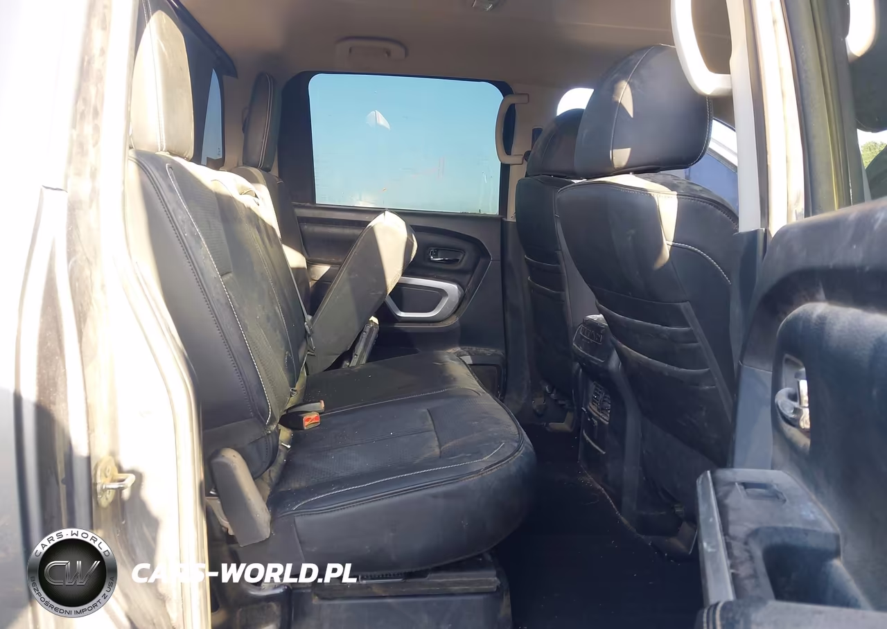 2018 Nissan Titan Xd Pro-4X Diesel VIN:1N6BA1F49JN527266 - 8