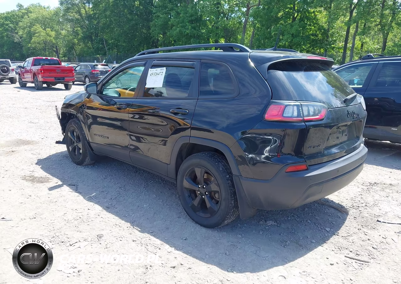 2020 Jeep Cherokee Altitude 4X4 VIN:1C4PJMLB8LD539737 - 3