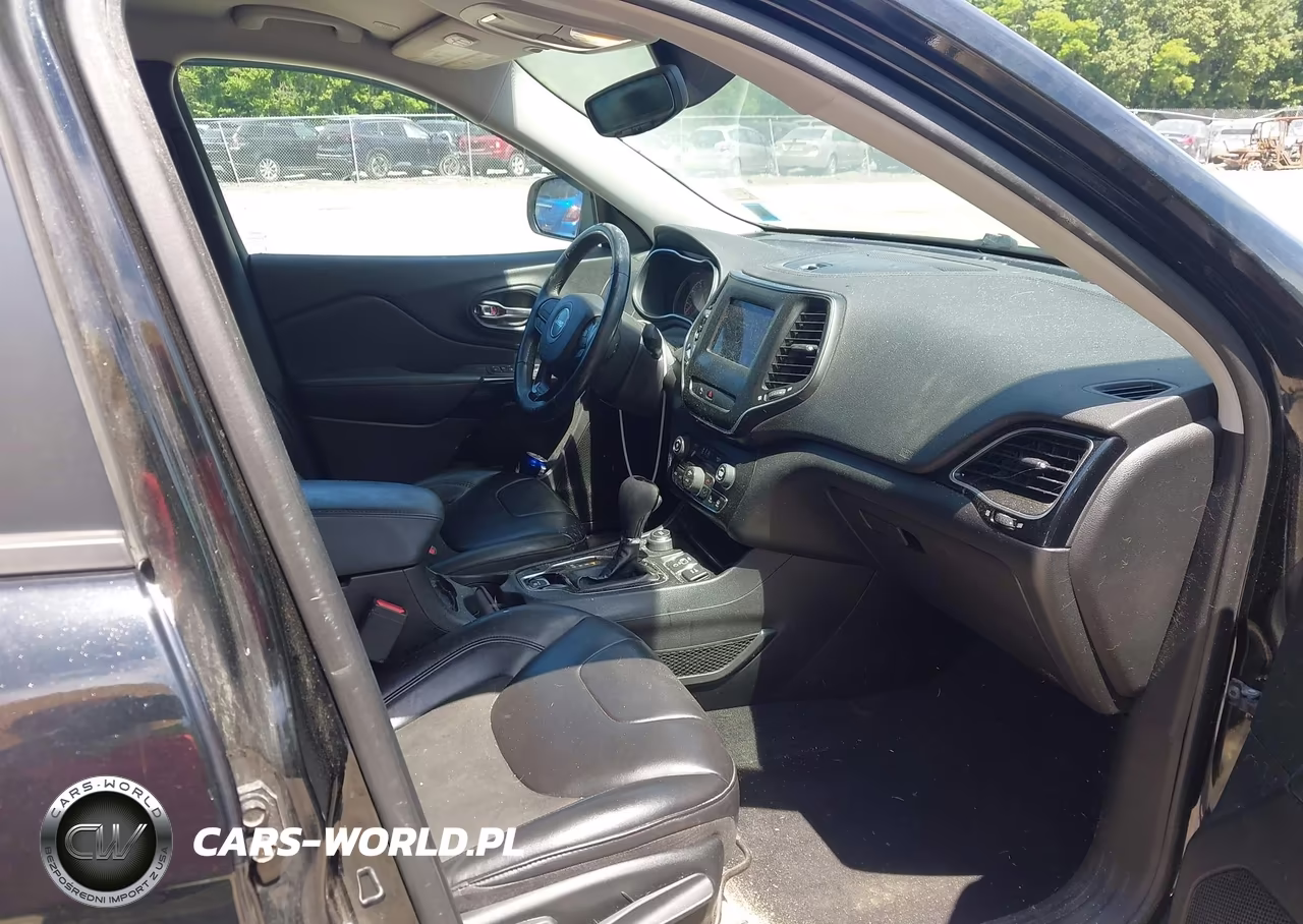 2020 Jeep Cherokee Altitude 4X4 VIN:1C4PJMLB8LD539737 - 5