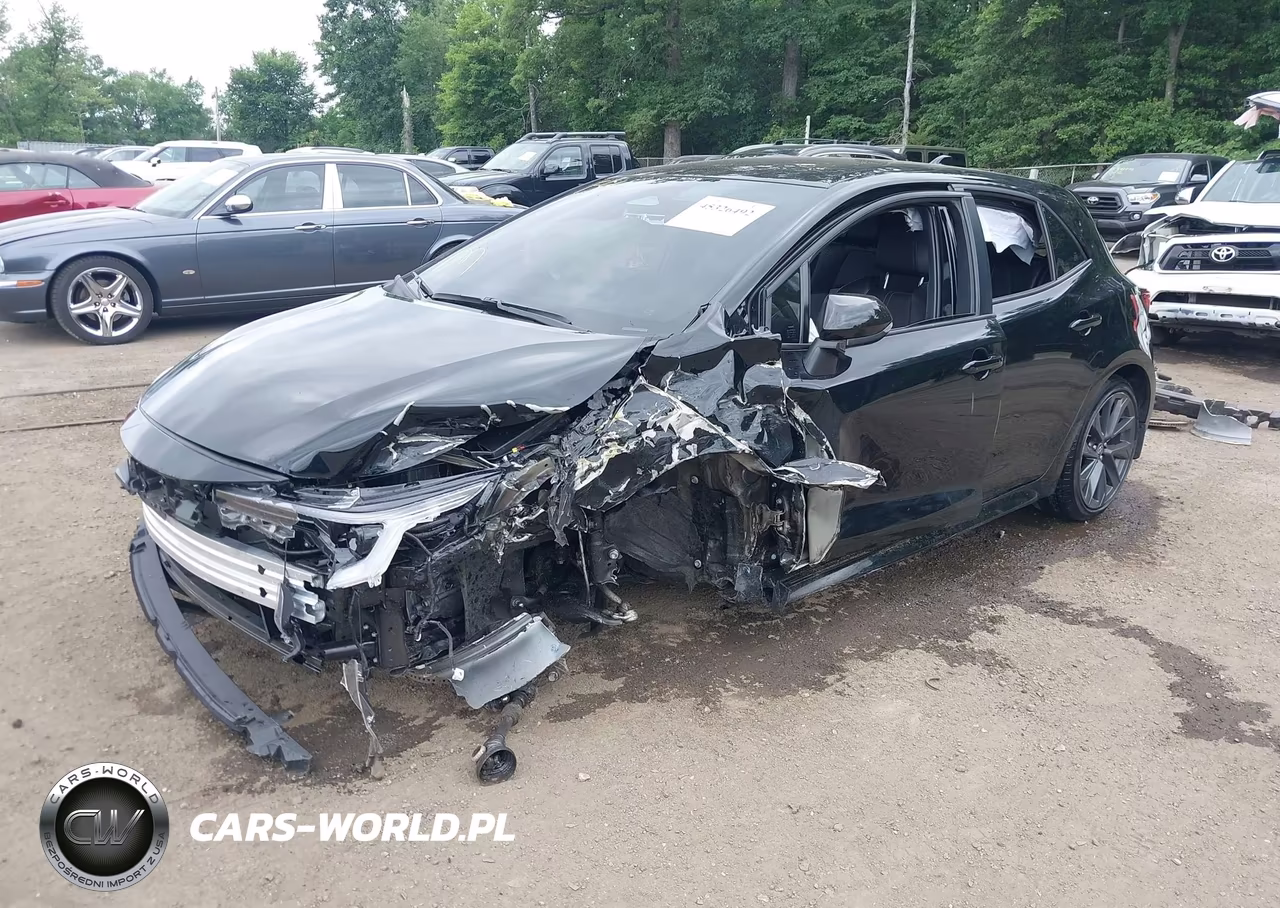 2025 Toyota Corolla Xse VIN:JTNC4MBE1S3253598 - 6
