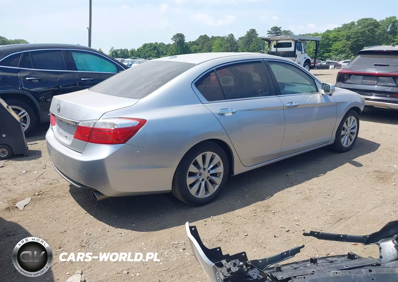 2013 Honda Accord Ex-L VIN:1HGCR2F88DA136096 - 4