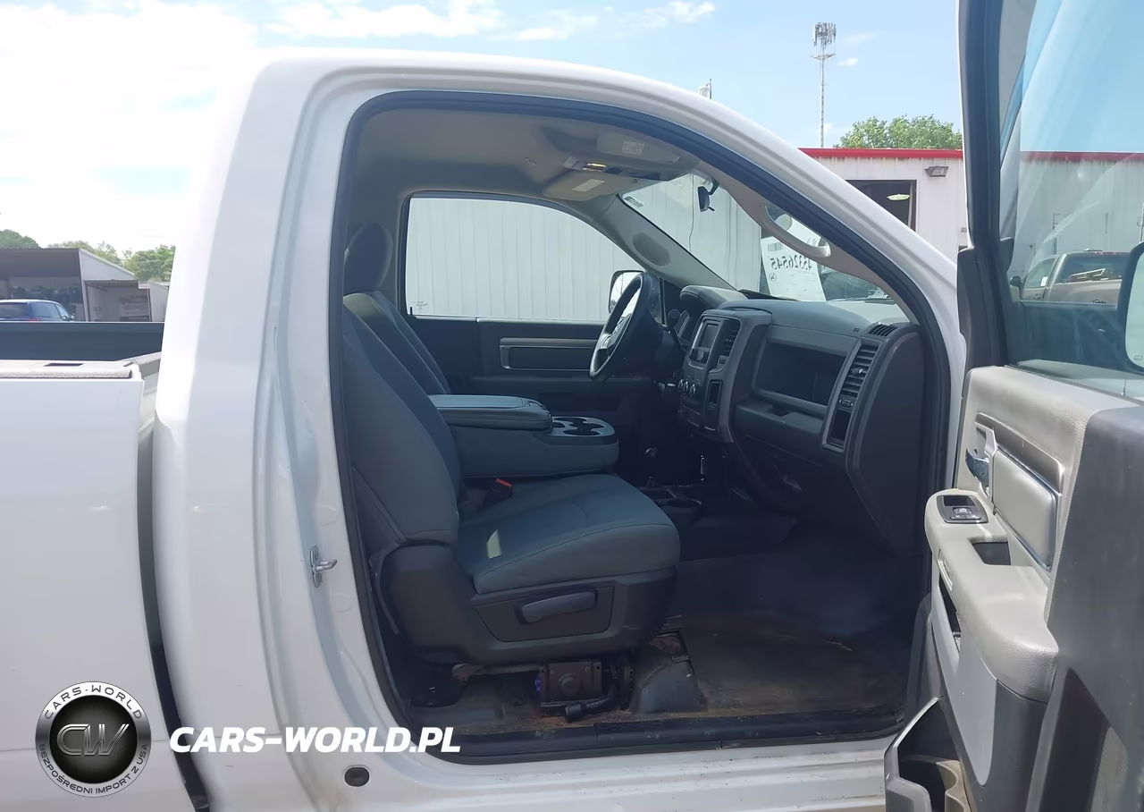2017 Ram 3500 Tradesman 4X4 8' Box VIN:3C63R3AL2HG788940 - 5